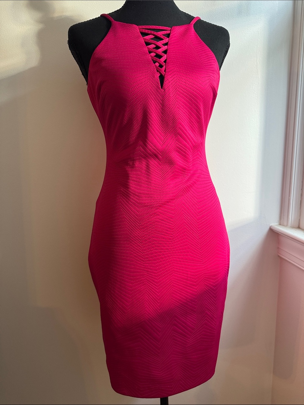 Guess Los Angeles Raspberry- Hot Pink Fixed Lace-Up Sheath Mini Dress - Picture 1 of 13